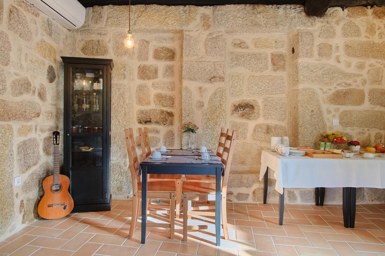 Gasthaus Casa De Igarei Exterior foto