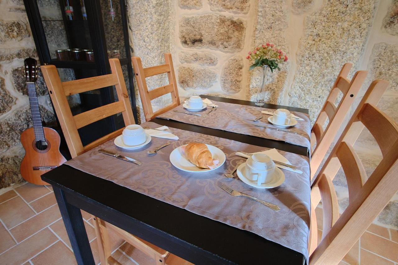 Gasthaus Casa De Igarei Exterior foto